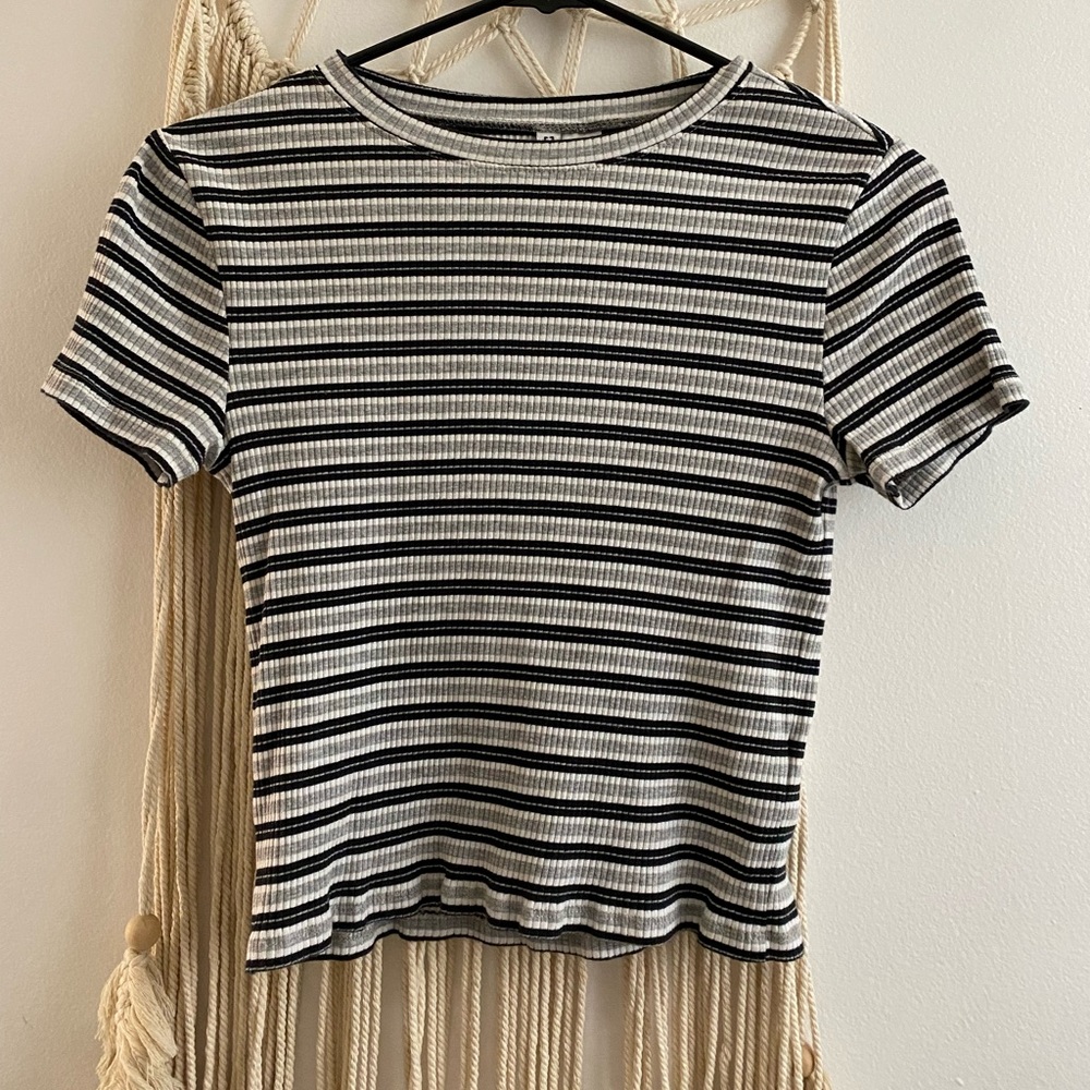 striped shirt
